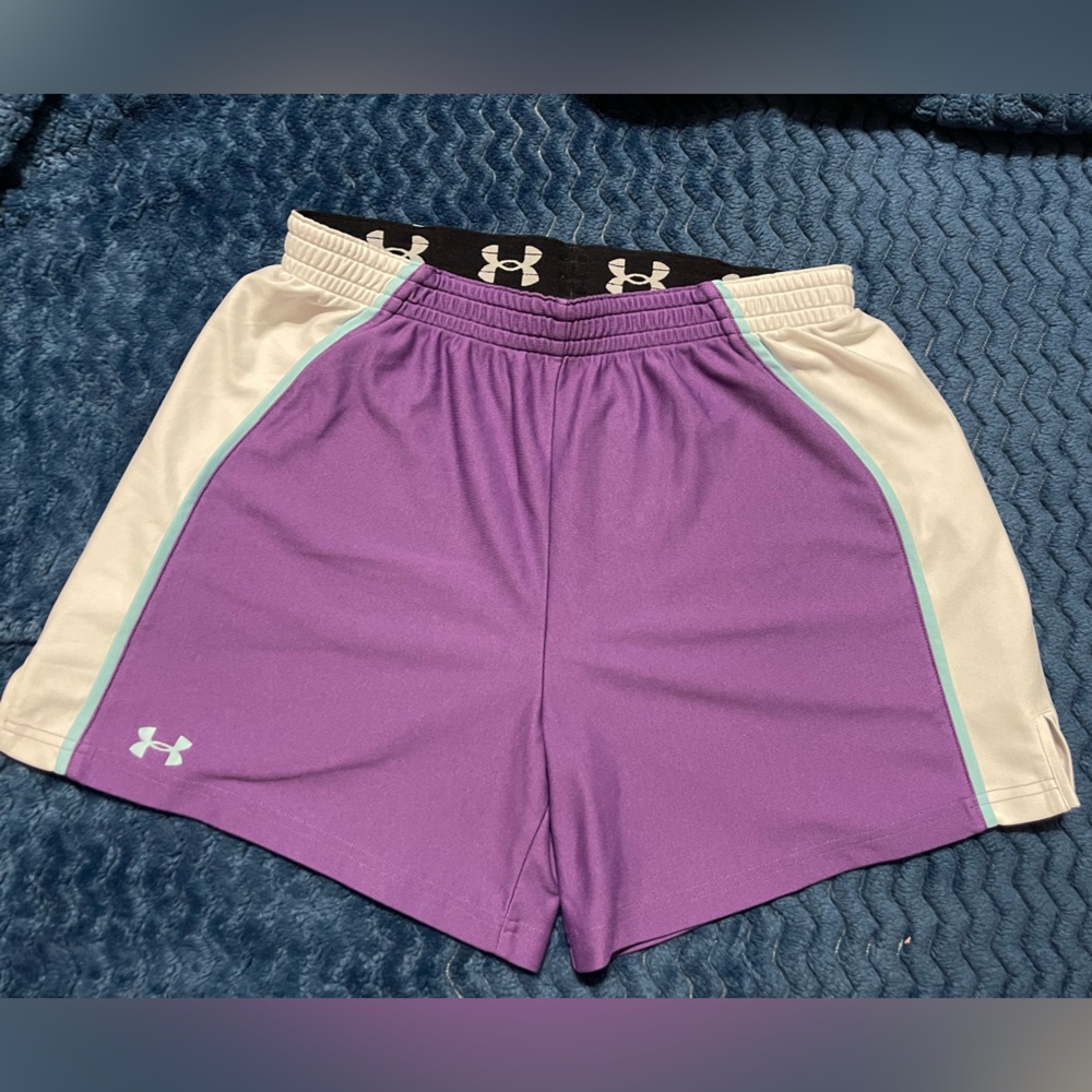 Under Armor Loose Fit Shorts
